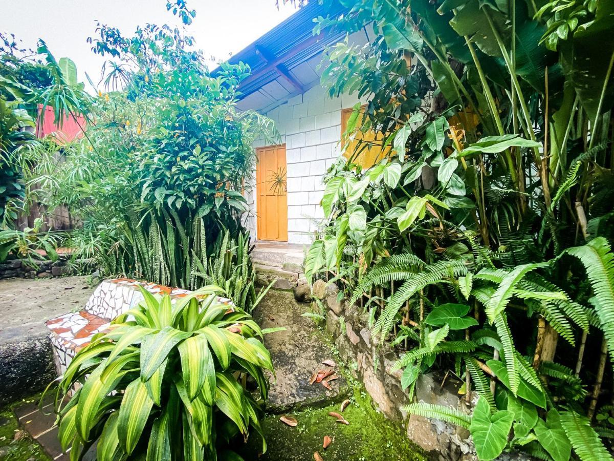 Unicorn Reborn - Peaceful Rentals San Marcos La Laguna Exteriör bild