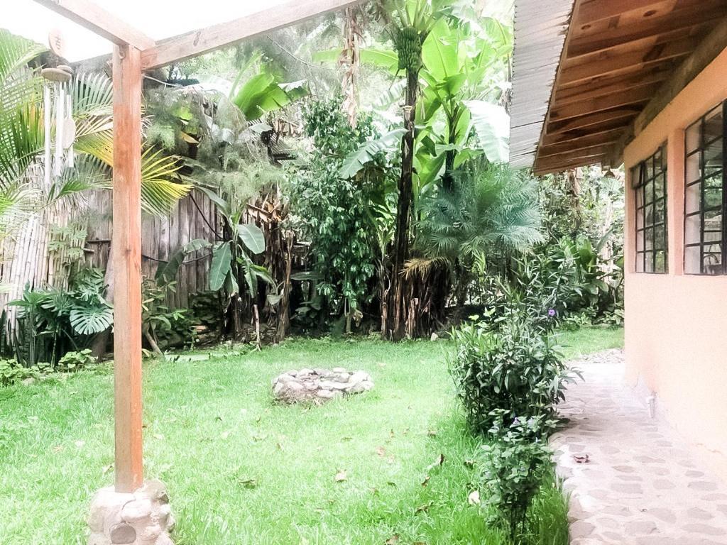 Unicorn Reborn - Peaceful Rentals San Marcos La Laguna Exteriör bild